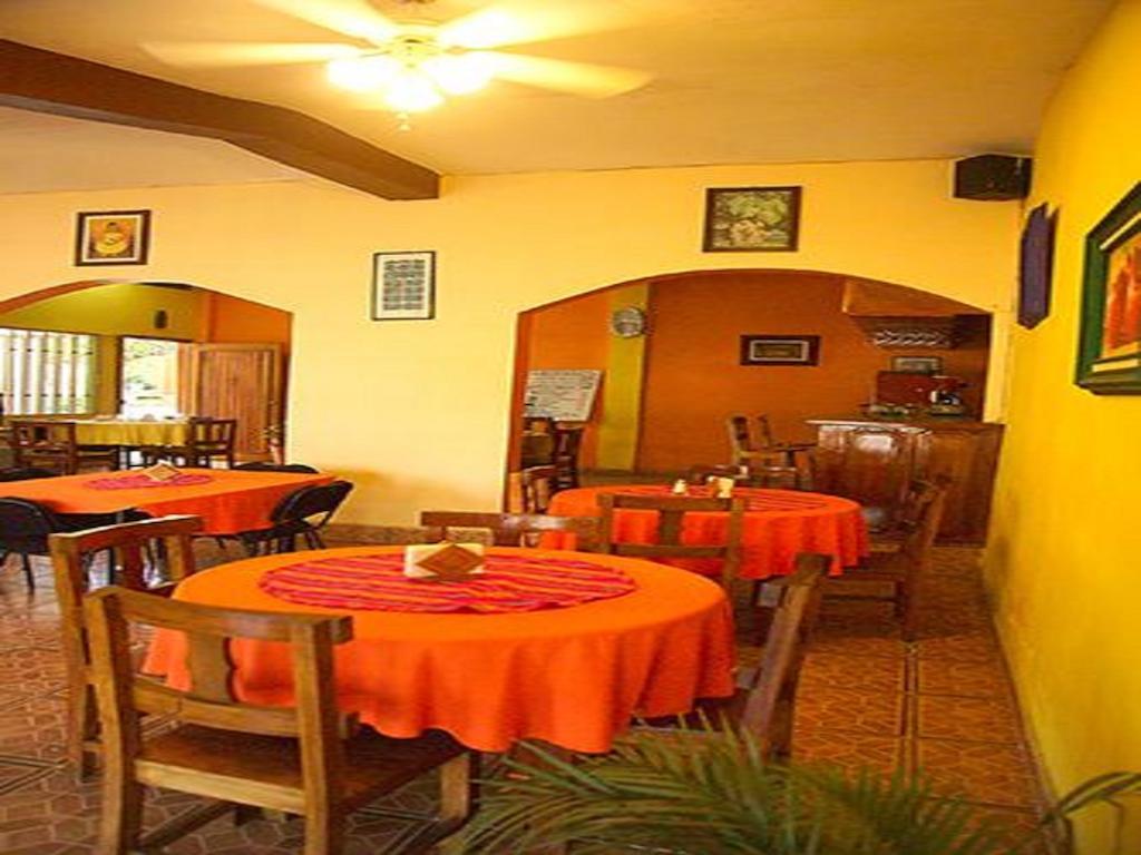 Hotel Mallorca Palenque Exterior photo